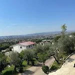 Hilltop ヴィラ *