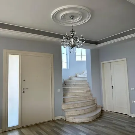Villa Hilltop *